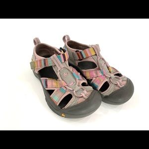 Keen kids size 12 pink with rainbow stripe
